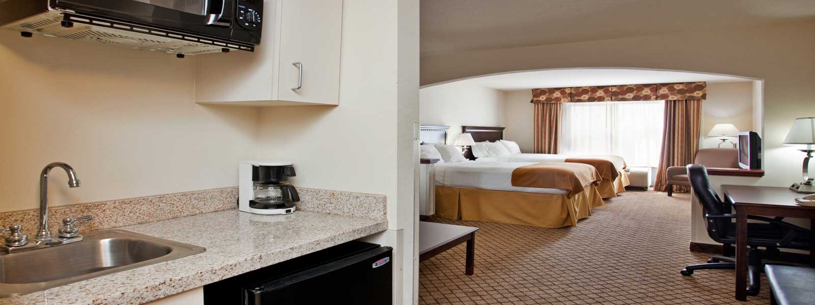 Holiday Inn Express And Suites Wichita Airport Mcpherson Kansas Ks Flat